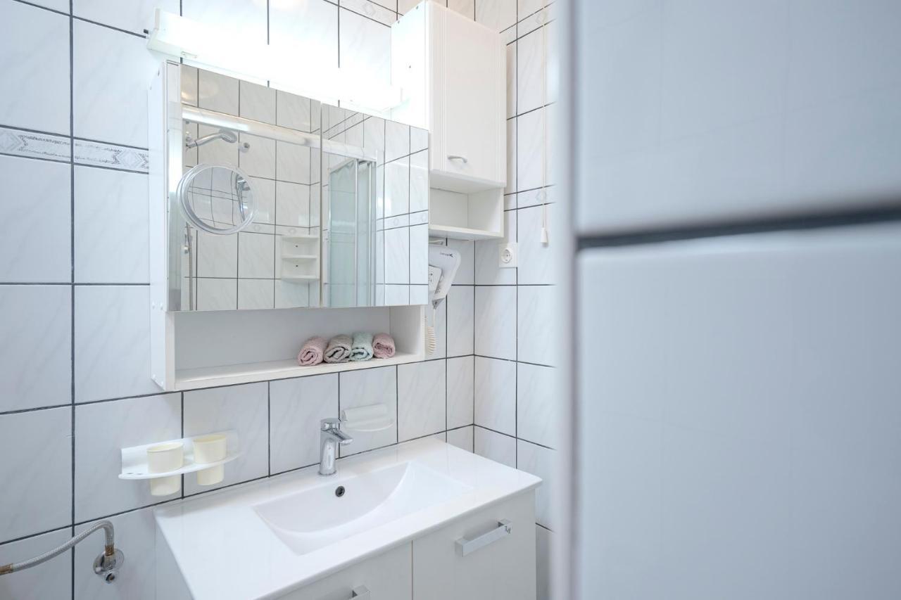 Apartment Nela Kalina Jelsa  Eksteriør billede
