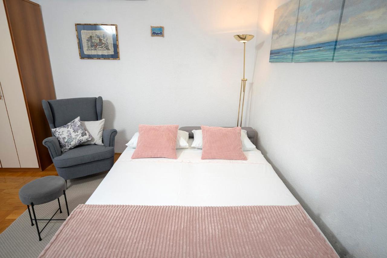 Apartment Nela Kalina Jelsa  Eksteriør billede